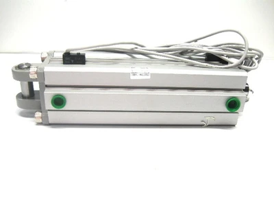 NEW SMC CDQ2D50-150DC-A73Z