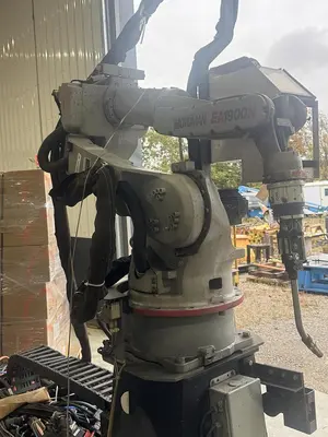 Used 2008 YASKAWA MOTOMAN EA1900N Robots Michigan US | Aucto #1306891