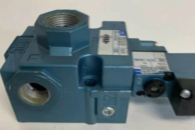 USED MAC VALVE 56C-13-617AA
