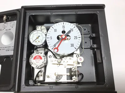 Ametek 33KB1300-3030 Pneumatic Pressure Controller 0/30PSI