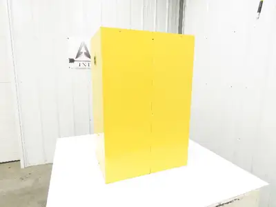 Used AGENT _UNKNOWN_ Biological Safety Cabinets Indiana US | Arrow Industrial #1367471
