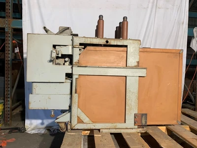 GE AM-2.4/4.16-150/250-3 MagneBlast Circuit Breaker 1200A, 4160V