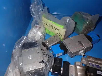 Pneumatic Lot, Valves, Pin Clamp