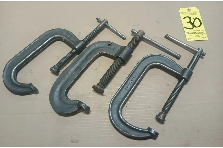 Used _UNKNOWN_ _UNKNOWN_ Clamps Ohio US | Thompson Auctioneers #1547272
