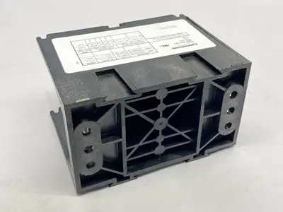 USED MARATHON POWER DISTRIBUTION BLOCK 950A 600V