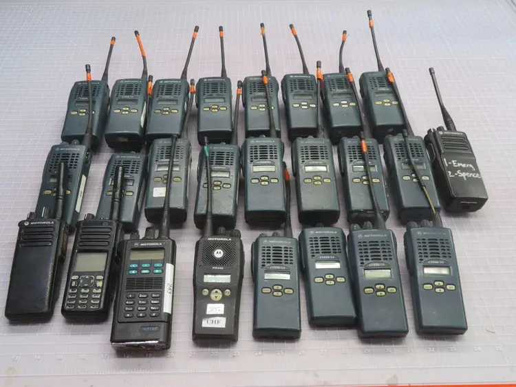Used _UNKNOWN_ _UNKNOWN_ Radio Communication Testers Texas US | Aucto #1478938