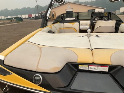 Used 2010 MALIBU WAKE SETTER Boats (Misc) Michigan US | Miedema Asset Management Group #1313015