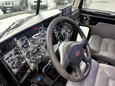 Used 2007 PETERBILT 335 Conventional trucks Texas US | MCO Truck & Equipment #1513818