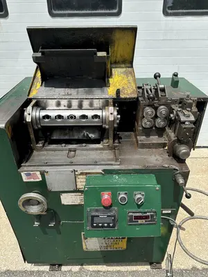 Used LEWIS 2SHV Feeding & Straightening Machines Ohio US | Portage Packaging Systems, Inc. #1397126