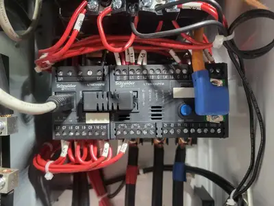 USED SQUARE D MODEL 6