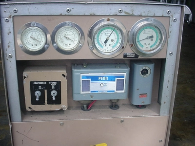 USED EDWARDS CHILLER PORTABLE RECIRC