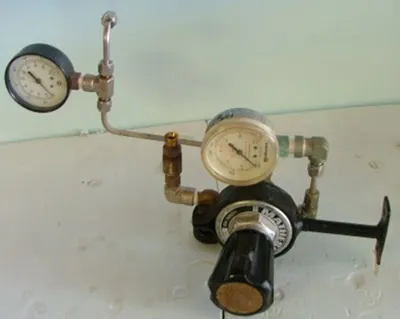 QTY. 1. MATHESON GAS REGULATOR MODEL: 3473 MAX. IN...