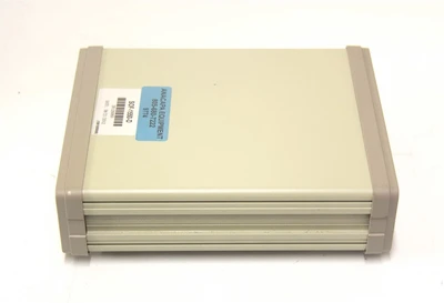 Accelink Laser Source (WRI) SOF-155-D DFB FC/UPC 110-120 Volt USED (9774)R