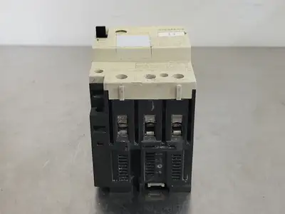 Used SIEMENS 3VU1600-1MQ00 Switchgears British Columbia CA | Lenmark #241409