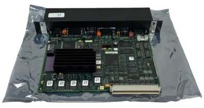 NEW GE FANUC IC697CMM742