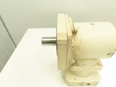 Alpha SK 180-MF1-1-171 Right Angle Planetary Gearbox 1:1 Ratio Gear Head 32x40mm