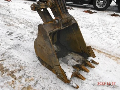 Used 2010 VOLVO EC290CL Crawler Excavators New York US | Beck Equipment #1509275