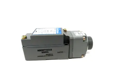 NEW EATON CUTLER HAMMER E50AT1 LIMIT SWITCH