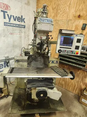 2002 MILLTRONICS VK3 Vertical Mills | 520 Machinery Sales LLC (1)