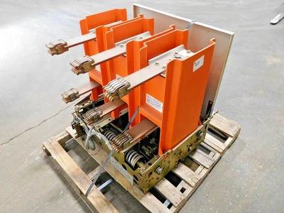 GE VB 7.2-500-3 Circuit Breakers | Equipment Recovery Corp. (5)