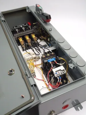 USED ALLEN-BRADLEY COMBINATION MOTOR CONTROLLER