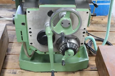 Used Chinese OEM (not disclosed) X6132 Universal Horizontal Mills Quebec CA | Machineco #1256347
