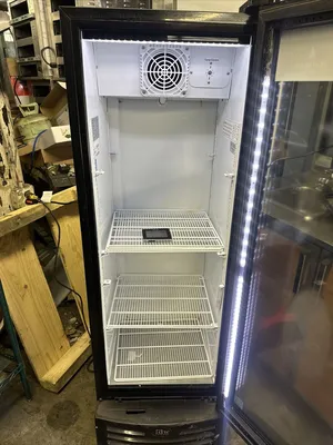 174-0210 IDW G-9 N334B Self Contained Vertical Glass Door Cooler