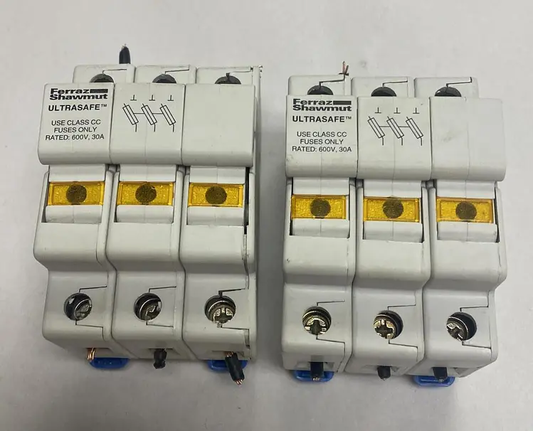 Used FERRAZ SHAWMUT Y218038 Miscellaneous Equipment (Electrical & Power) | Surplus Asset Holdings #1190475