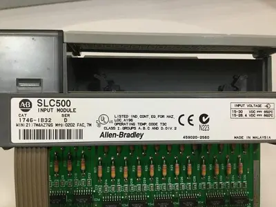 USED ALLEN BRADLEY 1746-IB32