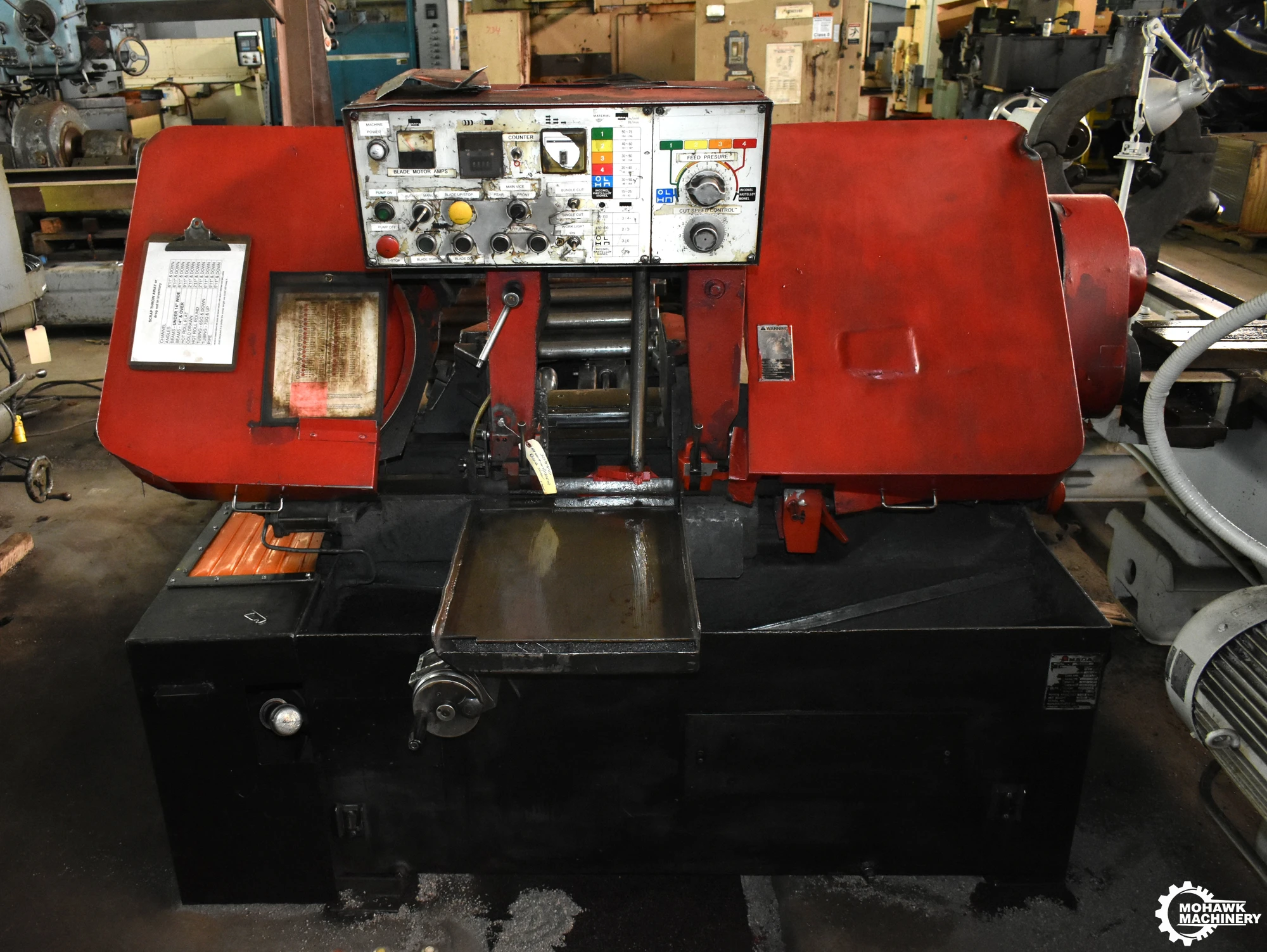 16" x 16" AMADA "HA-400W" AUTOMATIC HORIZONTAL BAND SAW w/MULTI-INDEX STOCK FEEDING TABLE