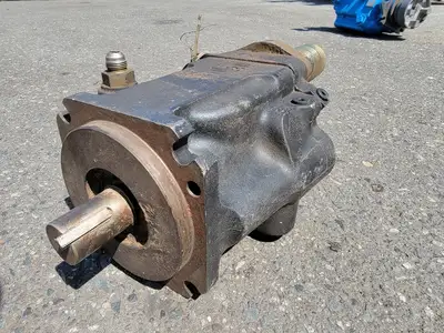 USED SAUER DANFOSS 4577085