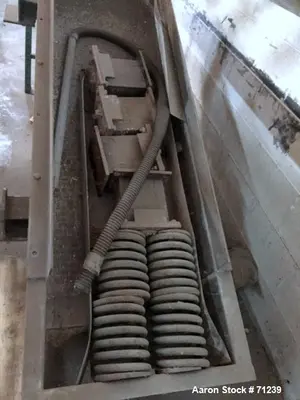 Used CARRIER FC2410051/4304 Vibratory Machines Illinois US | Aaron Equipment #84944