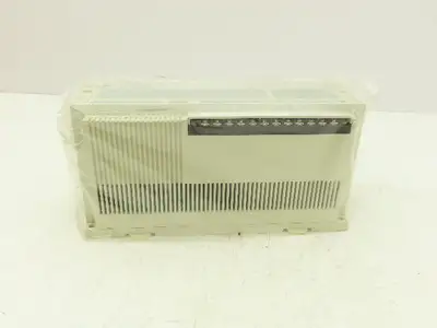 Allen Bradley 1745-E105 SLC 100 Controller Processor Input Output Module