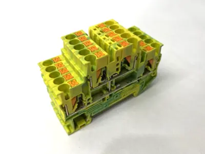 USED PHOENIX CONTACT PTTB 2,5-PE DOUBLE LEVEL TERMINAL BLOCK LOT OF 5
