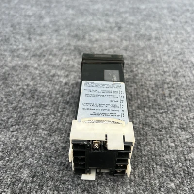 Used Dwyer 1403A Temperature Controls California US | Davliegogo LLC #1708375