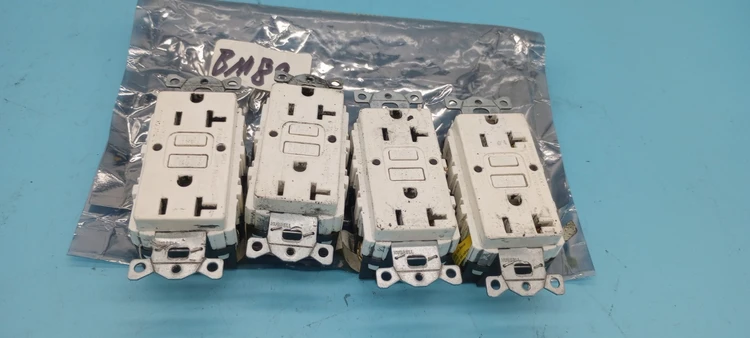 Used Hubbell GFRST20W Electrical Boxes Arizona US | ASSET CONVERSION SPECIALISTS, INC. #1208818
