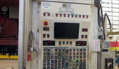 USED 1980 DANLY S2-3000-156 X 66 T.F.