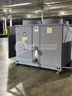 USED CARRIER 38RAP0686DAH8FB4 30 TON AIR COOLED CHILLER