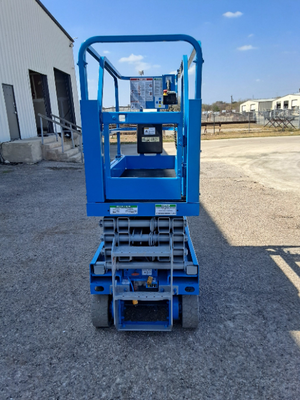 USED 2017 Genie GS-1930