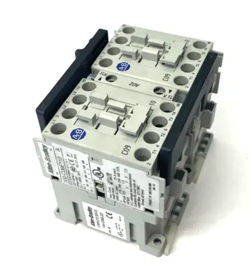 New | in-Stock Allen-Bradley Ser. B Reversing Contactor, 3-Main, 2 NO, 2 NC. Aux. PLC Contactors Michigan US | Maverick Industrial Sales #1396147