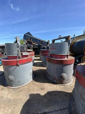 USED CHARGING BUCKETS