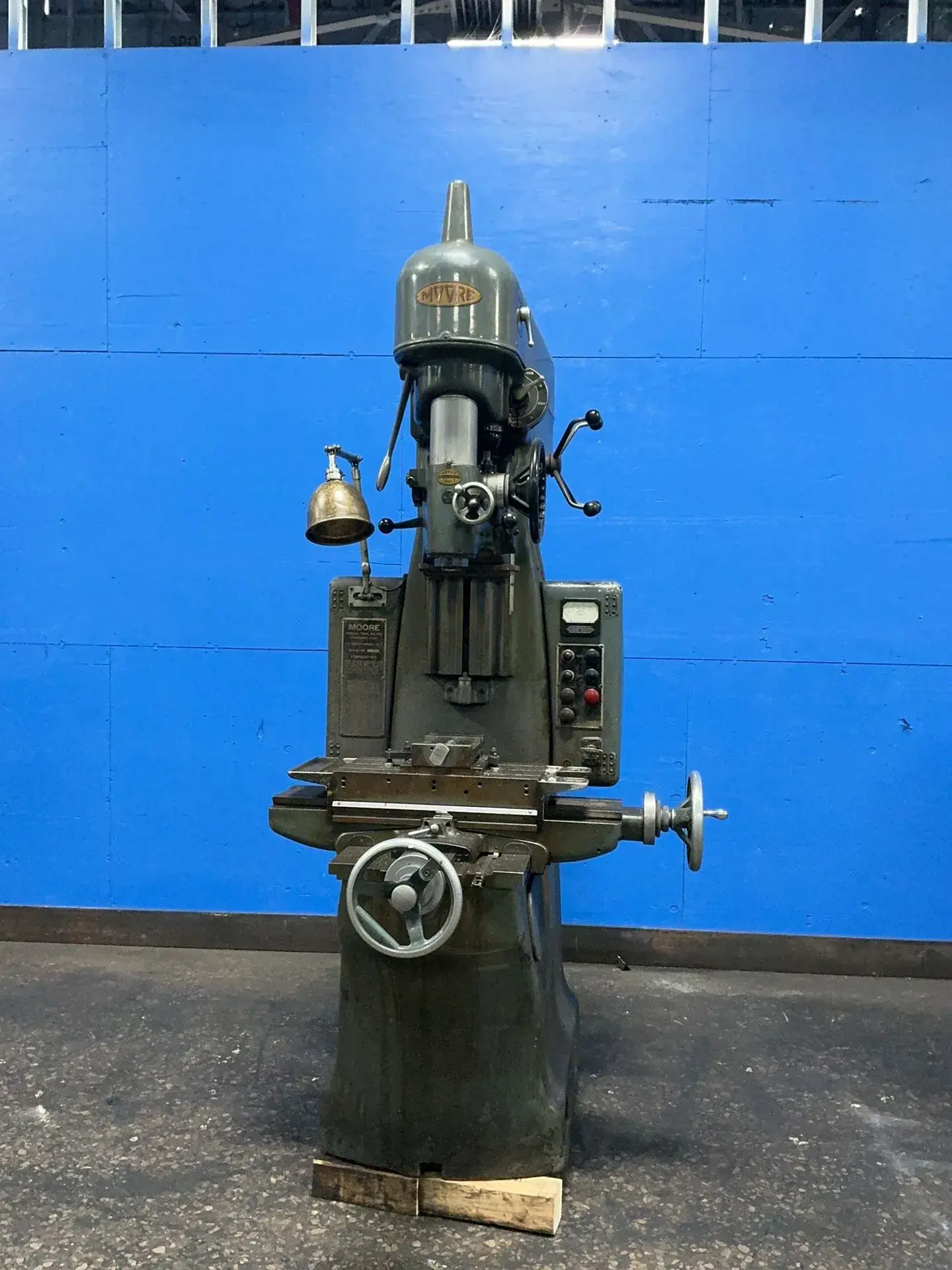 USED MOORE 2