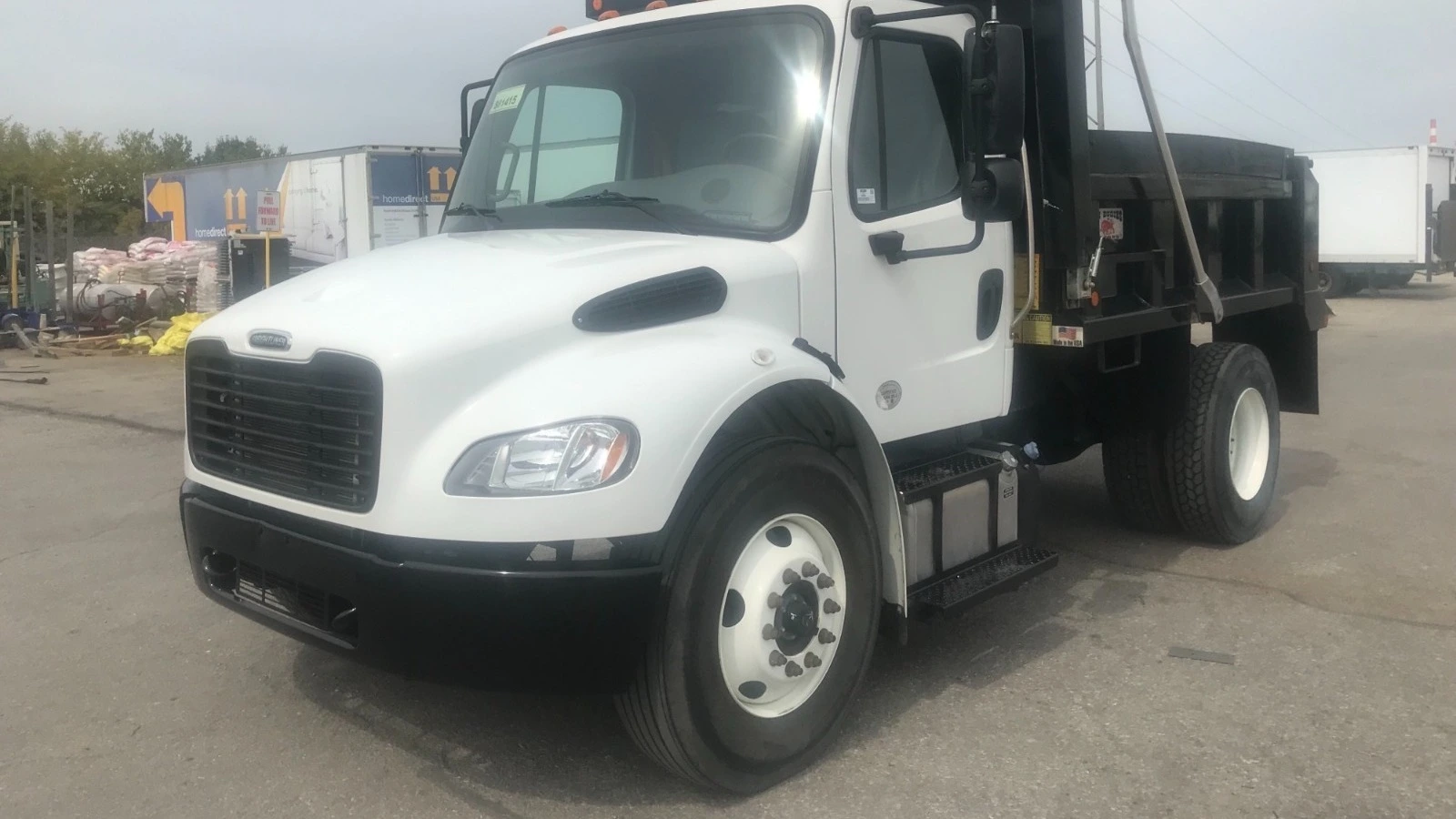 USED 2021 Freightliner M2 106 DT