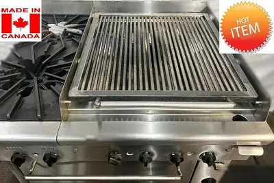 Quest Gas Range with 2 Burners and Charbroiler