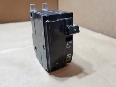 Used SQUARE D QOB230VH Switchgears British Columbia CA | Lenmark #1438421