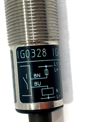 NEW IFM EFECTOR IGA2005-ABOA/V4A-IG0328 INDUCTIVE SENSOR IGA2005ABOAV4A IG0328