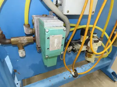 Used AMS _UNKNOWN_ Vibratory Feeders Indiana US | Arrow Industrial #1368147
