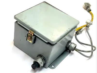 USED HOFFMAN NEMA 12 STEEL ENCLOSURE 6×6×4.54