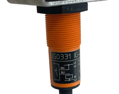 NEW IFM EFECTOR IG-2008-BBOA IG0331 PROXIMITY SENSOR IG2008BBOA IG0331