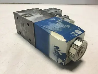 USED VICKERS DG4V32AMP7H7P2050